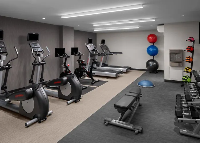 Courtyard By Marriott New York World Trade Center Area